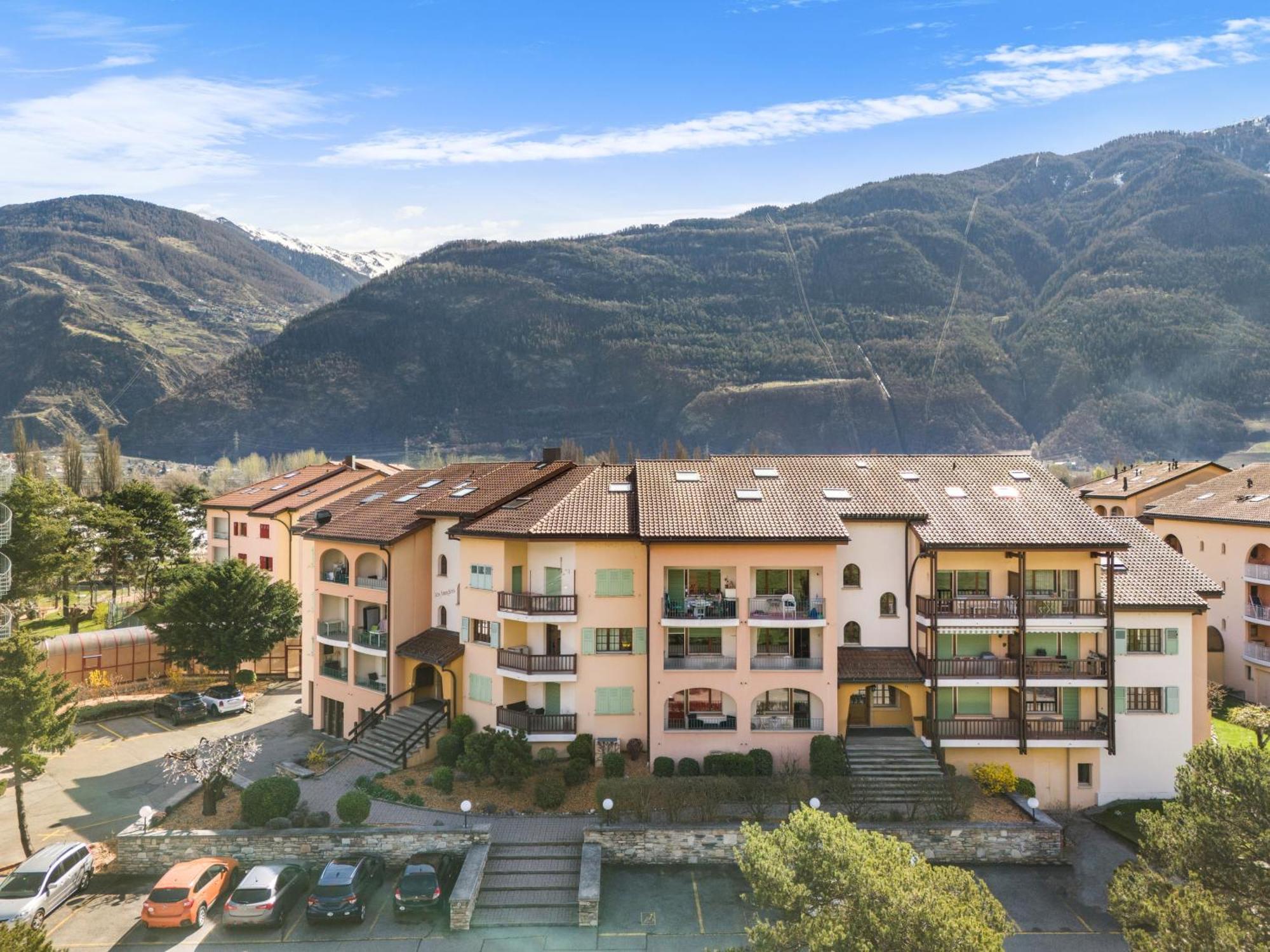 Duplex Cosy Aux Bains De Saillon Apartman Kültér fotó