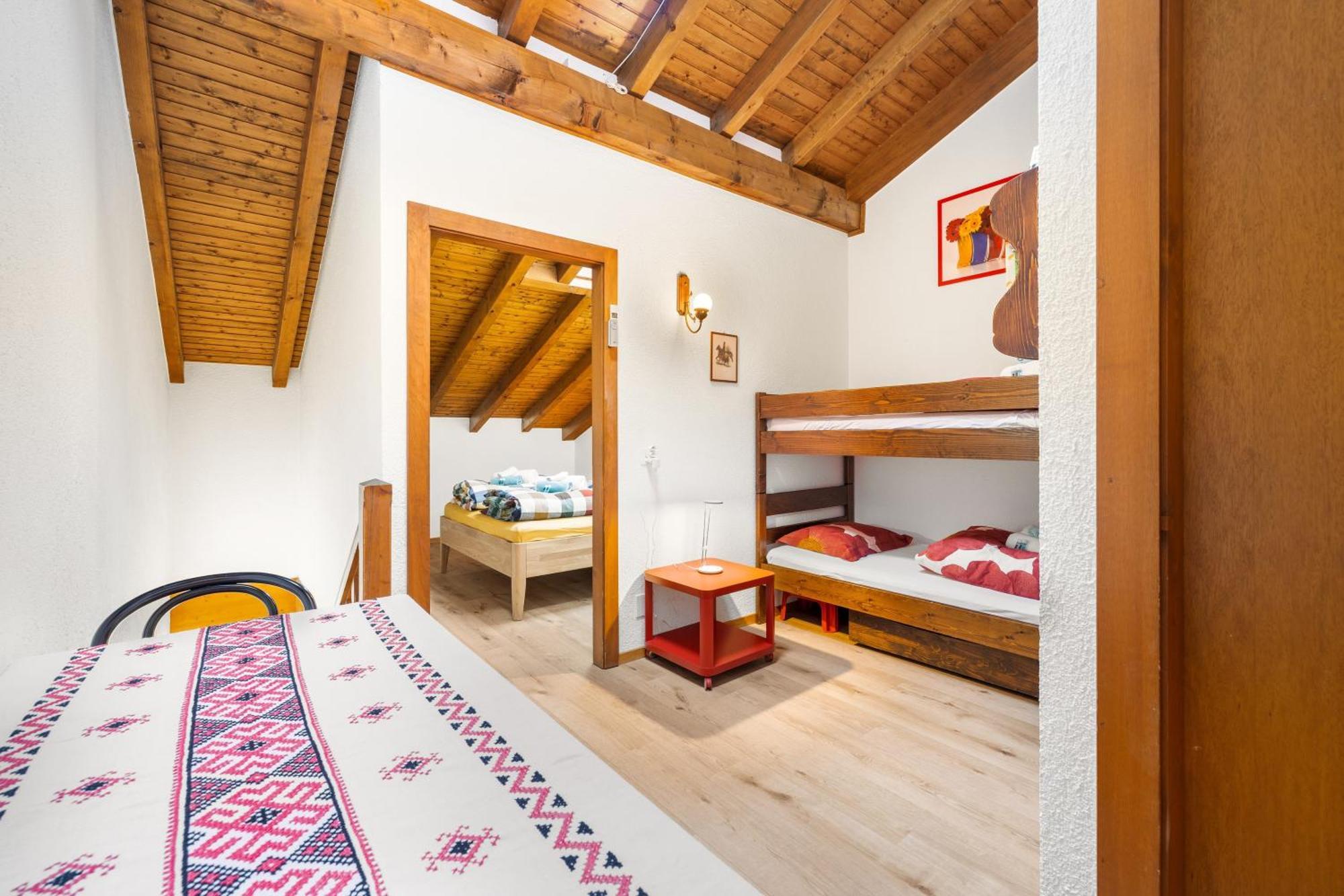 Duplex Cosy Aux Bains De Saillon Apartman Kültér fotó