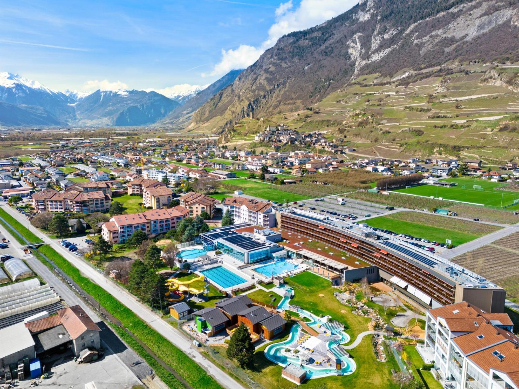 Duplex Cosy Aux Bains De Saillon Apartman Kültér fotó